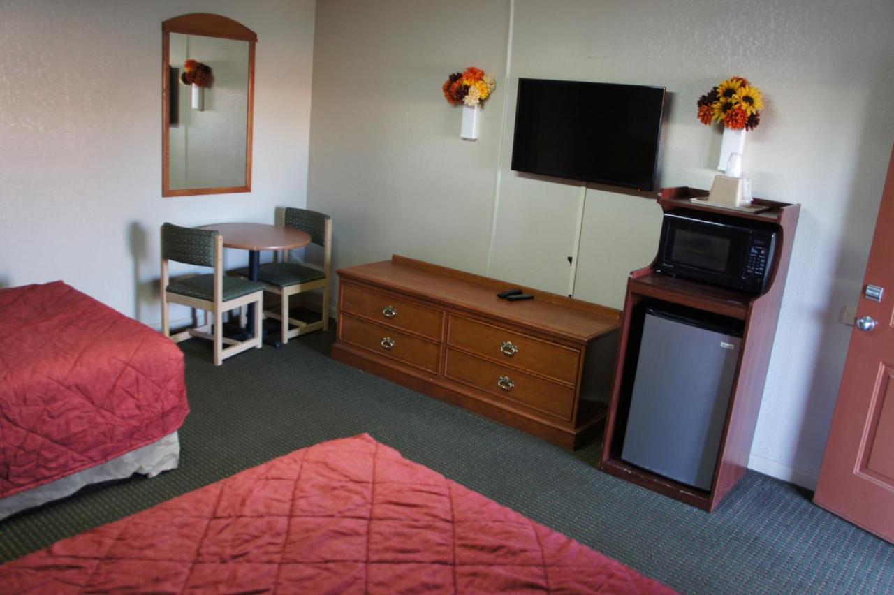 Royalinn & Suites Μπέρλινγκτον Εξωτερικό φωτογραφία